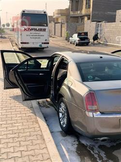كرايسلر 300